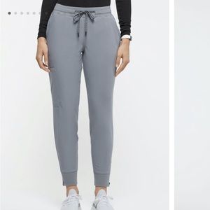 Jaanuu Scrubs- Gray set